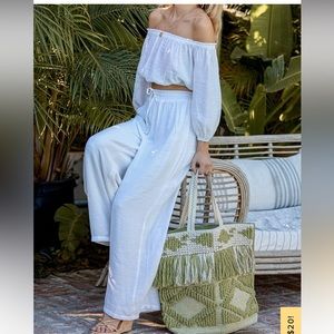 Lulus Grab Your Passport Set - Beach